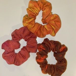Home made tie dye scrunchies!!